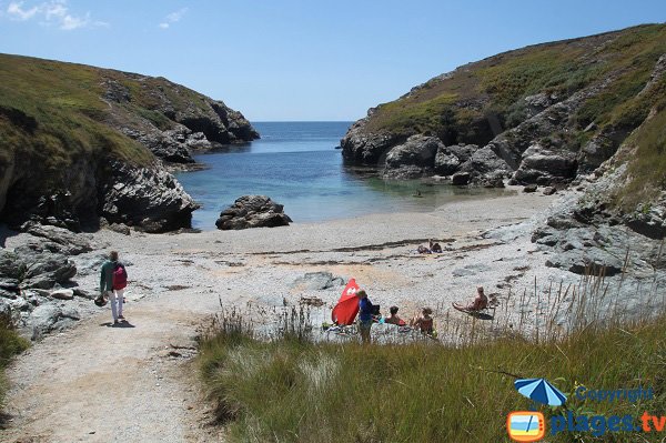 Chemin d'accès pour la plage de Kerlédan de Sauzon