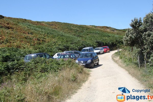 Parking of Kerlédan beach in Sauzon - Belle Ile