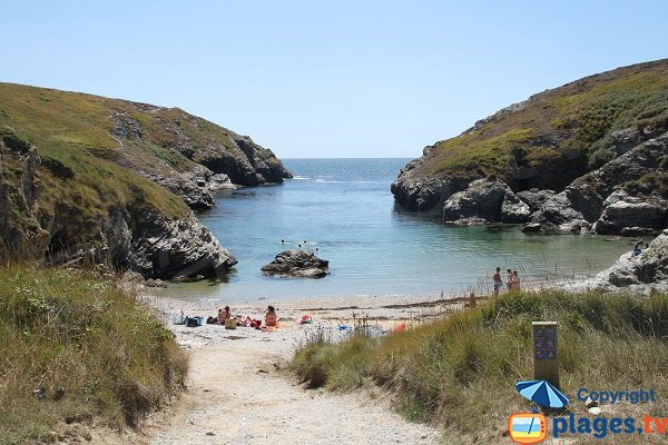 Photo of Kerlédan cove in Belle Ile en Mer - Sauzon