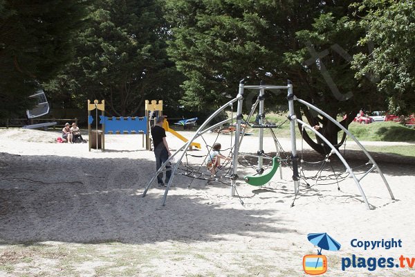 Jardin d'enfant - plage de Kerleven - La Forêt Fouesnant