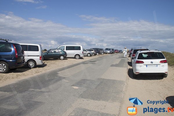 Parking de la plage de Kerouriec -Erdeven