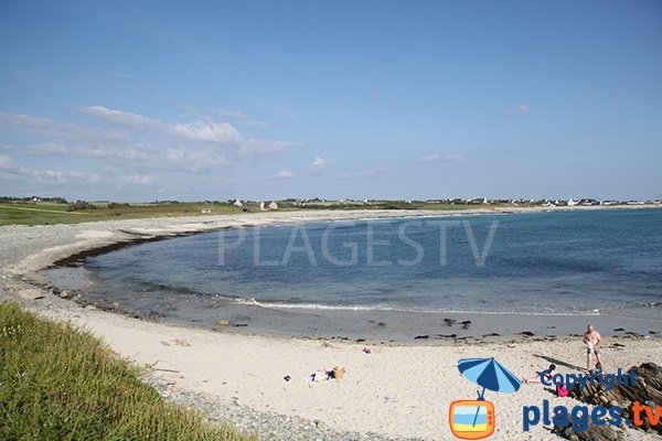 Photo de la plage du Menhir à Plozevet