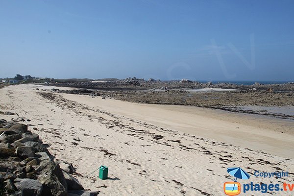 Photo de la plage de Kervaliou à Cléder en Bretagne