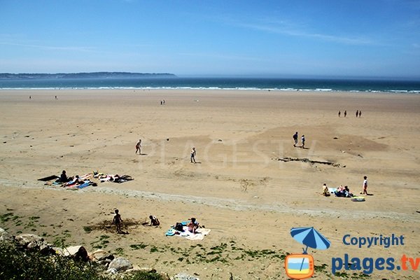 plage de Kervel en Bretagne en juin