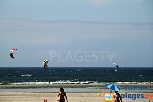 Kitesurf à Plonévez-Porzay - Finistère