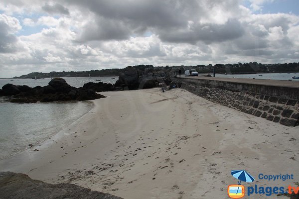 Plage de Korejou Port à Plouguerneau en Bretagne