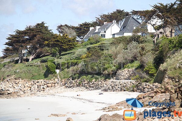 Criques autour de la plage de Korn ar Gazel à Saint Pabu