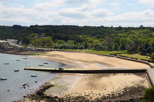 Plage de Lanvéoc sur la presqu'ile de Crozon