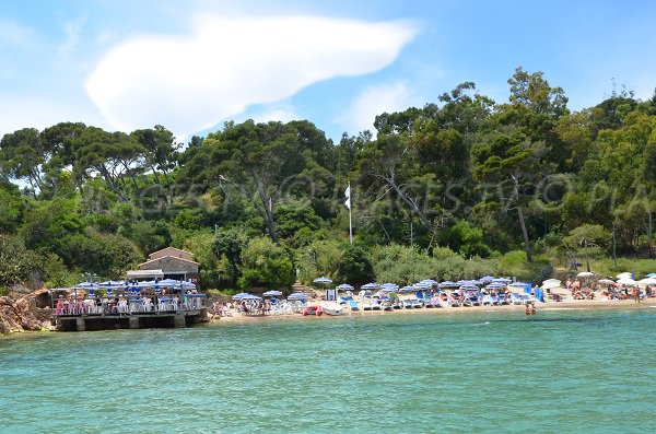 Restaurant chez Jo on the Layet beach in Lavandou