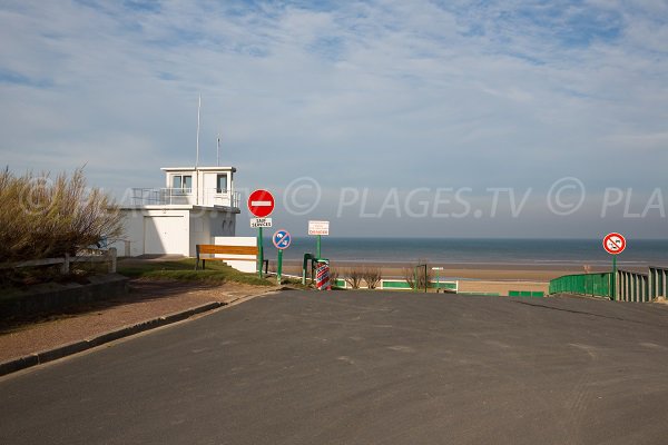 Accès à la plage du centre de Varaville