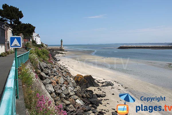 Plage tranquille à Plérin