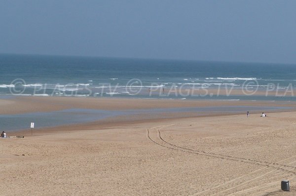 spiaggia selvaggia in Saint Girons in Landes - Francia