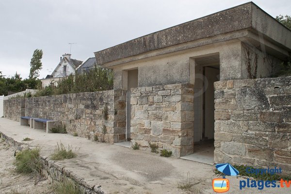 sanitari della spiaggia Letty a Benodet