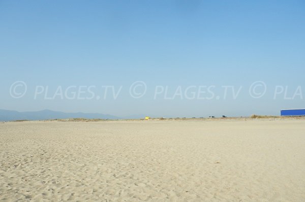 Environnement de la plage du Lido au Canet