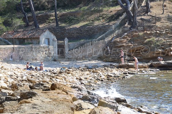 Wild beach in La Ciotat - Liouquet