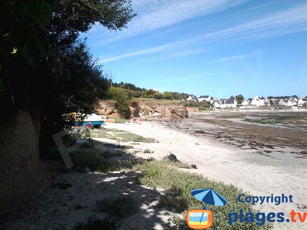 Plage dans le centre ville de l'ile de Groix