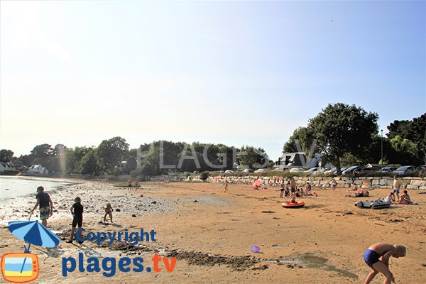 Plage familiale à Larmor-Baden