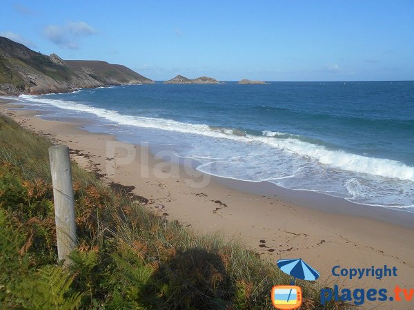 Spiaggia del Lourtouais a Erquy in Francia