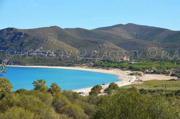 Photo de la plage de Lozari en Corse - Fin septembre