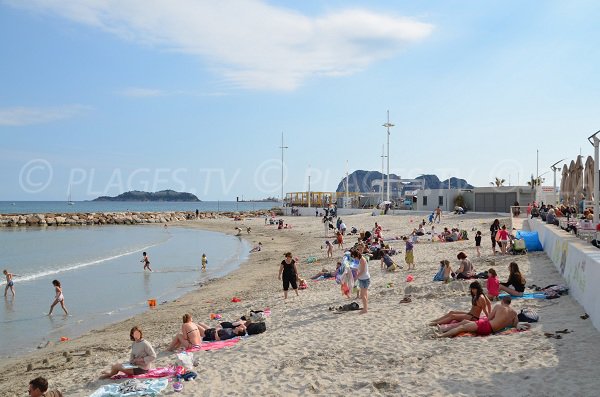 Spiaggia Lumière a La Ciotat - Francia