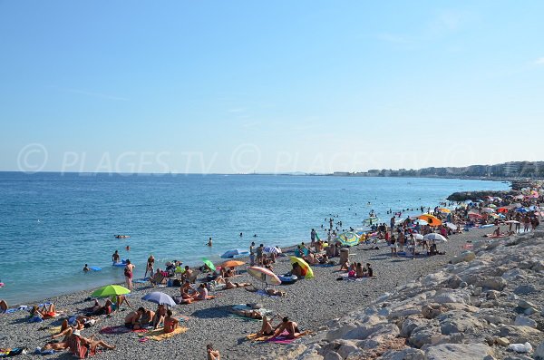 Strand im Viertel Magnan in Nizza