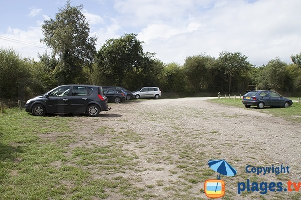 Parking de la plage de Manet Cloar Clevarec