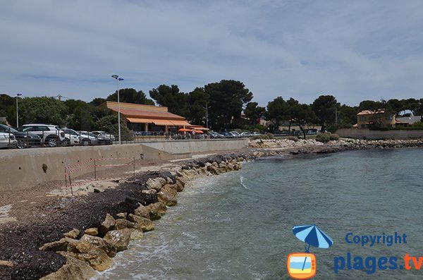 Photo de la plage de la Tuilière en été