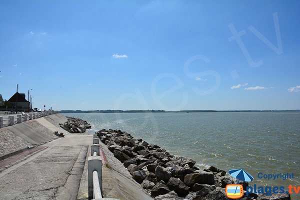 Access ramp for kitesurfing in Le Crotoy