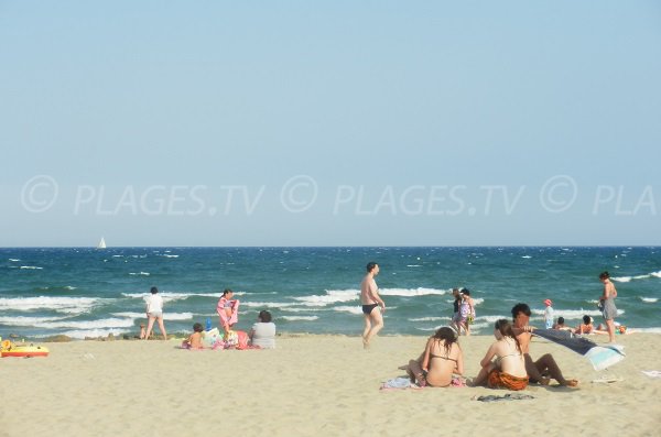 Plage à côté du mini-golf de Canet en Roussillon