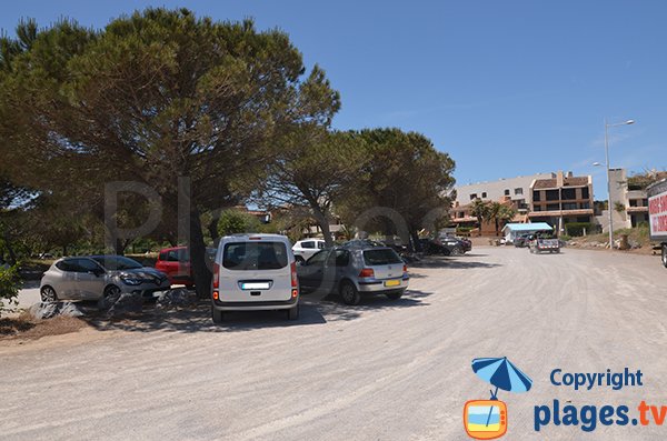 Parkplatz am Strand von Cogolin