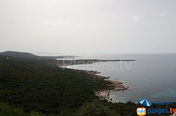 Baie de Monacia d'Aullène avec la plage de Mariola