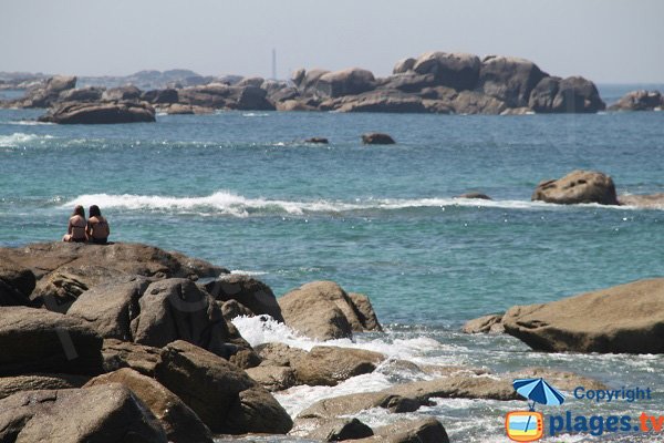 Plage protégée à Kerlouan