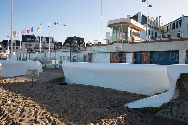 Poste de secours central - Villers sur Mer