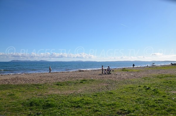 Plage de Mérou avec vue sur les Iles à Hyères