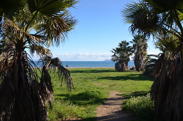 Foto della spiaggia del Mérou a Hyères