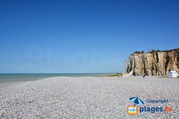 North of Mesnil Val beach with cliffs of Cote d'Albatre