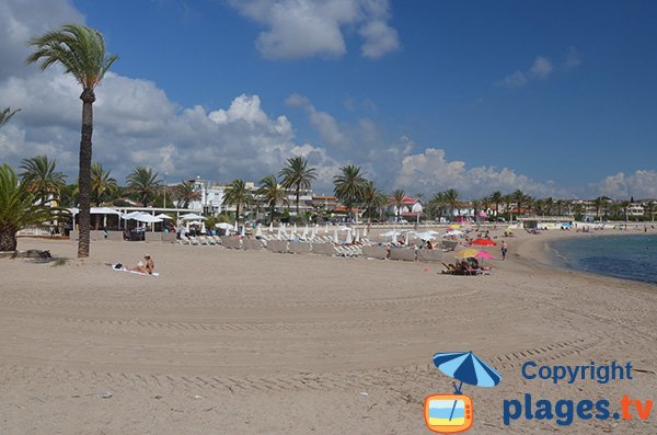 Nouvelle plage privée à Golfe Juan - Plage du Midi