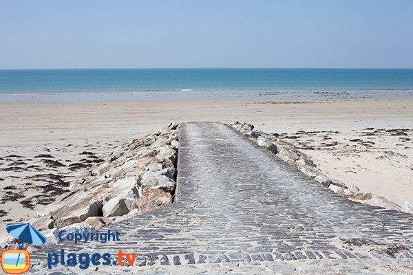 Cale de la plage de la Mielle de la Hougue Blanche à Glatigny