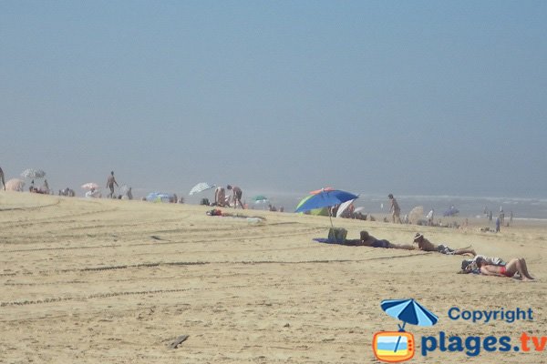 Foto della spiaggia sud a Mimizan in Francia