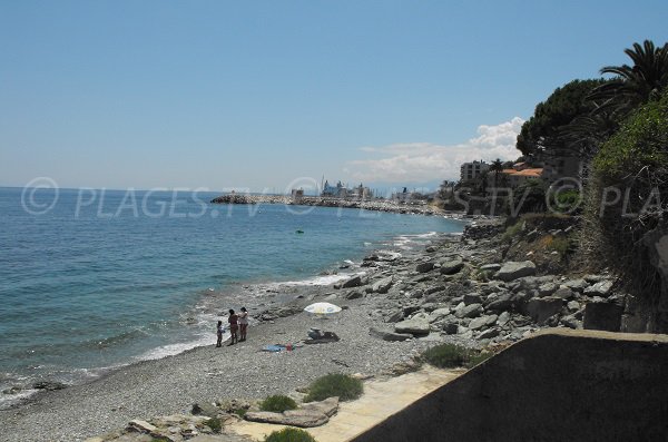 Beach in Ville di Pietrabugno and view on Toga harbor - Corsica