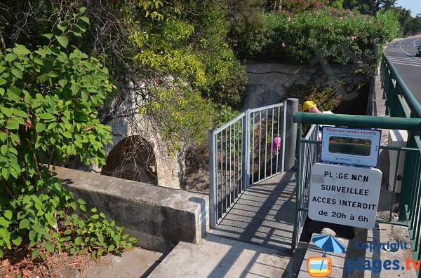 Treppen Strand Mirandole nach Vallauris