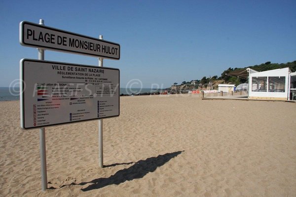 Mr Hulot beach in St Marc sur Mer - St Nazaire