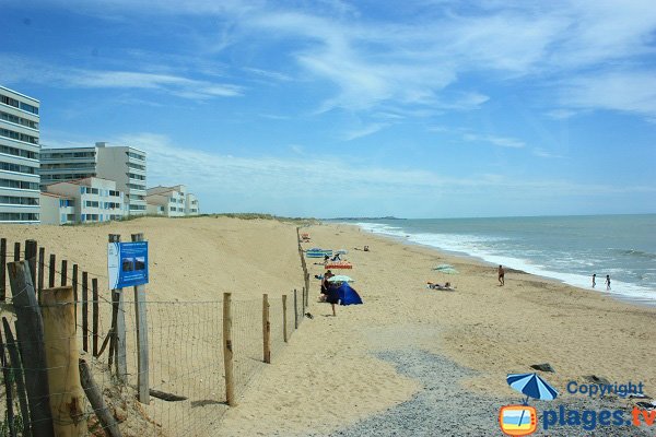 Plage des Mouettes à St Hilaire en direction de Sion sur Océan