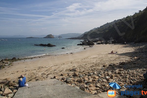 Photo de la plage du Moulin de Trobodec à Guimaec