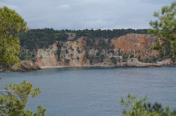 Moutte beach in St Cyr sur Mer in France