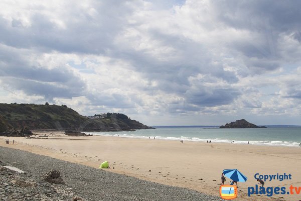 Plage naturiste à proximité d'Erquy - Bretagne