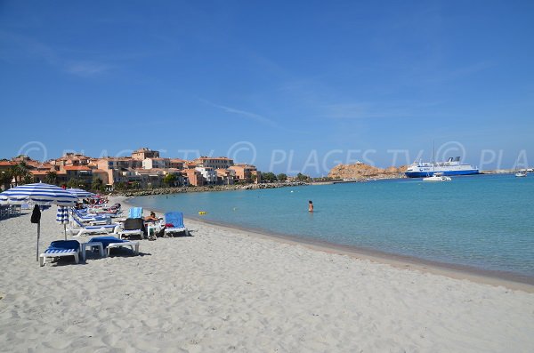 Ile Rousse et sa plage de sable blanc