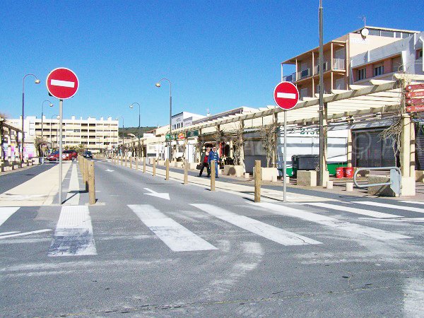 Shops in Narbonne-Plage in France