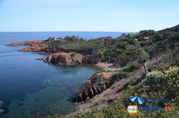Plage naturiste d'Agay - prise de vue côté est
