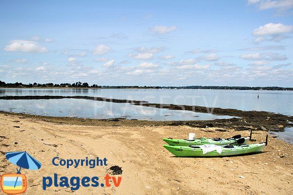 Access to Nénézic beach - Arz island